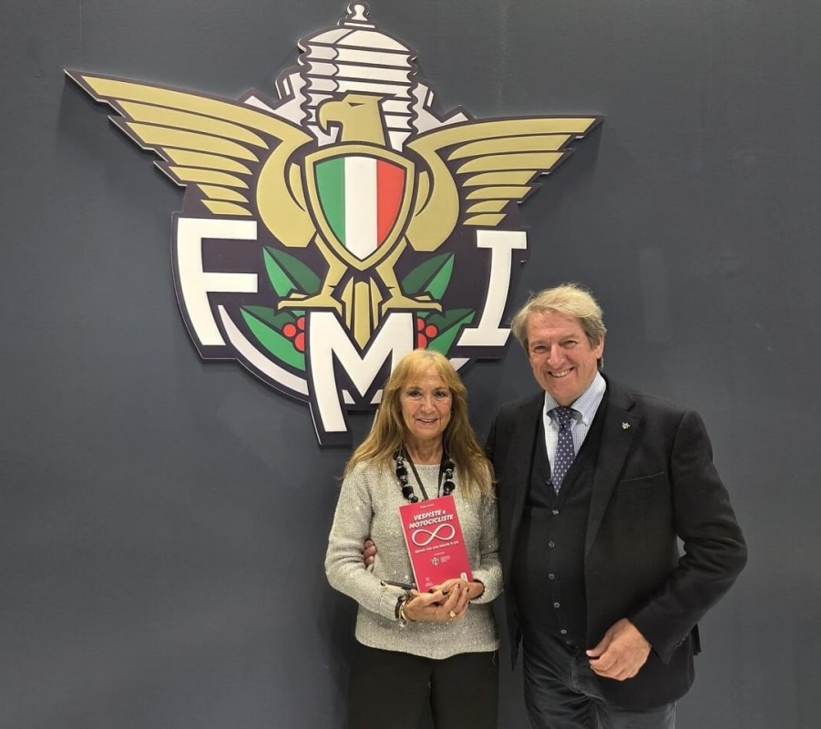 Vespiste e Motocicliste: il libro che celebra 58 donne con una marcia in più